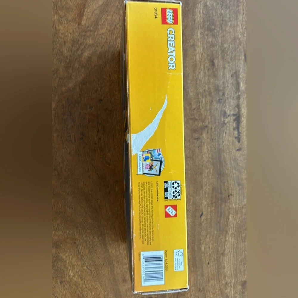 LEGO Creator Vibrant Blue and Yellow Racing‎ Plane